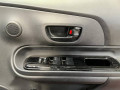 toyota-aqua-2020-small-9