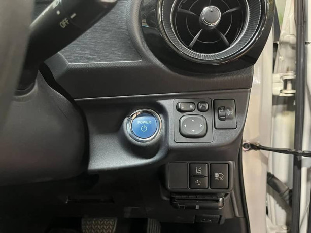 toyota-aqua-2020-big-11