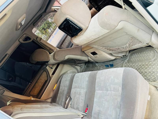 toyota-land-cruiser-vx-2000-big-9