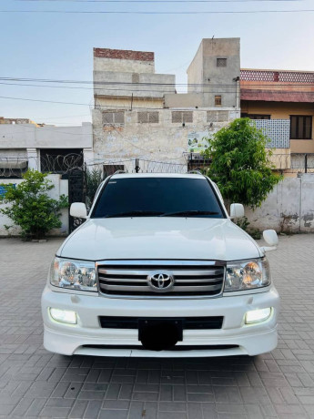 toyota-land-cruiser-vx-2000-big-1