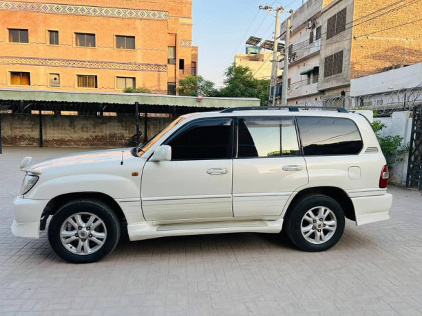 toyota-land-cruiser-vx-2000-big-5