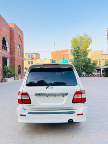 toyota-land-cruiser-vx-2000-big-2