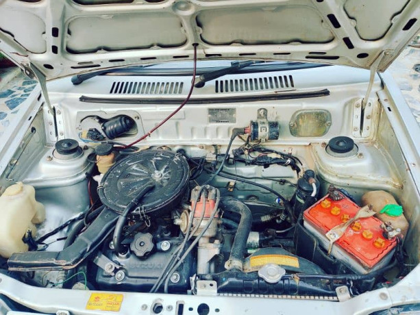suzuki-mehran-vxr-2009-big-5