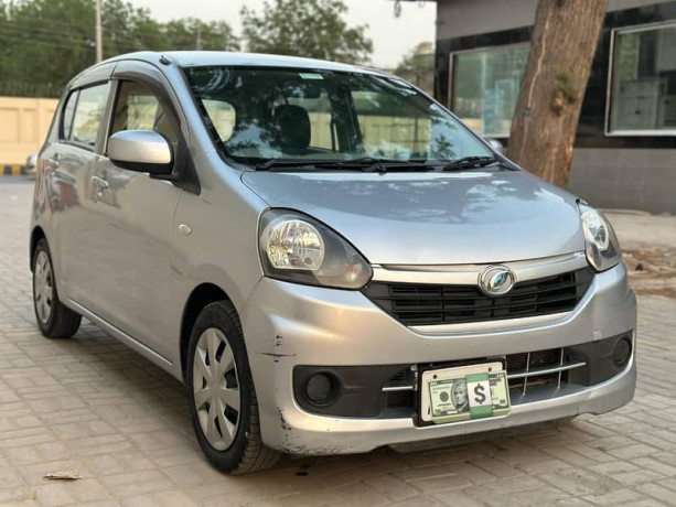 daihatsu-mira-2016-big-1