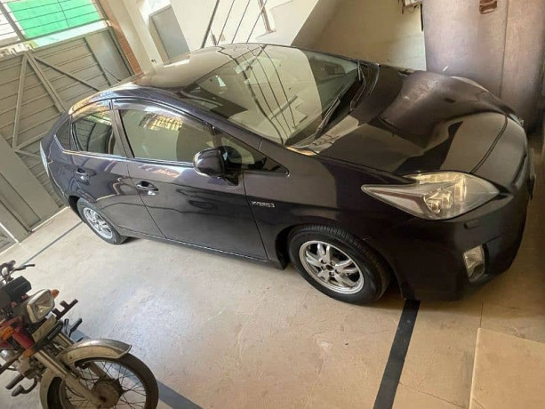 toyota-prius-20112014-big-3