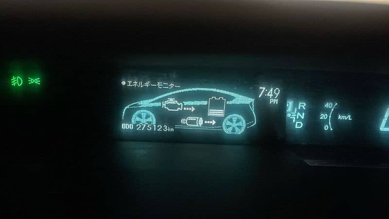 toyota-prius-20112014-big-4