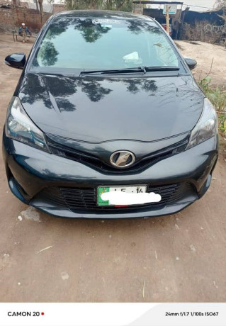 toyota-vitz-2014-big-0