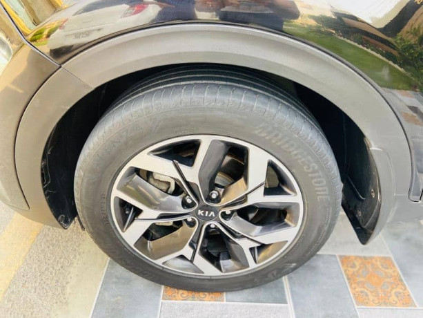 kia-sportage-2021-fwd-1st-owner-totally-genuine-kia-maintained-car-big-10