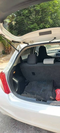 toyota-vitz-2014-big-8
