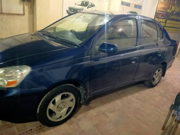 toyota-platz-2004-big-3