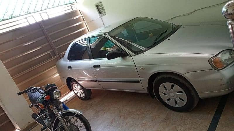 suzuki-baleno-2003-big-10