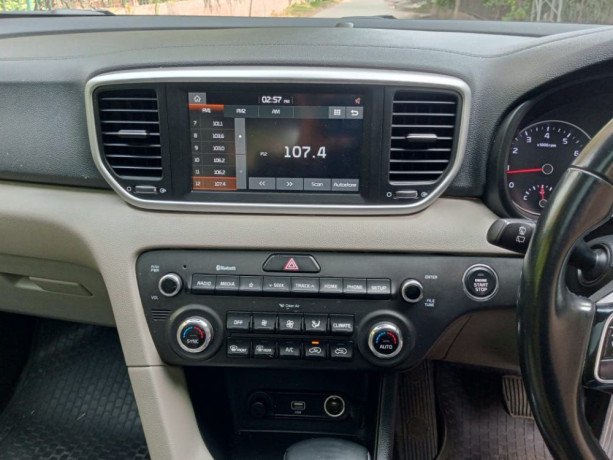 kia-sportage-awd-2020-big-9