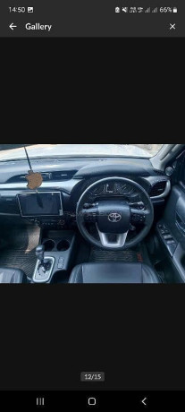 toyota-hilux-2021-big-6