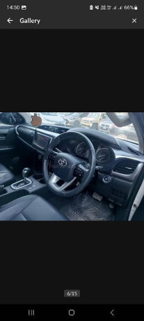 toyota-hilux-2021-big-3