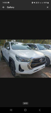 toyota-hilux-2021-big-2