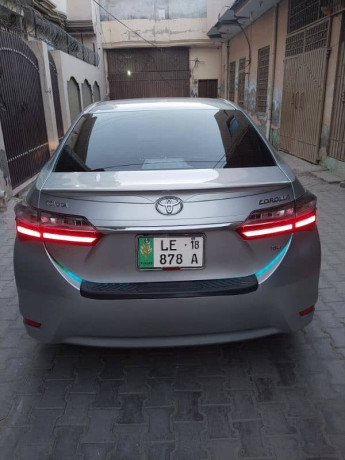 toyota-corolla-gli-2018-almost-b2b-genion-big-3