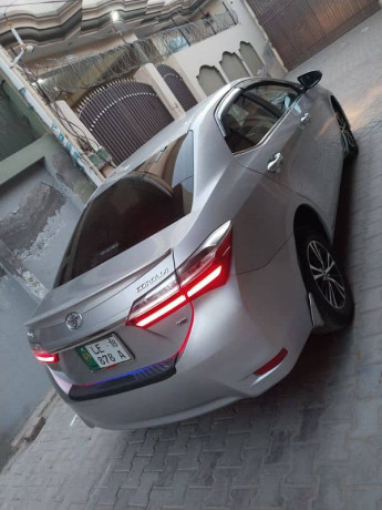 toyota-corolla-gli-2018-almost-b2b-genion-big-5