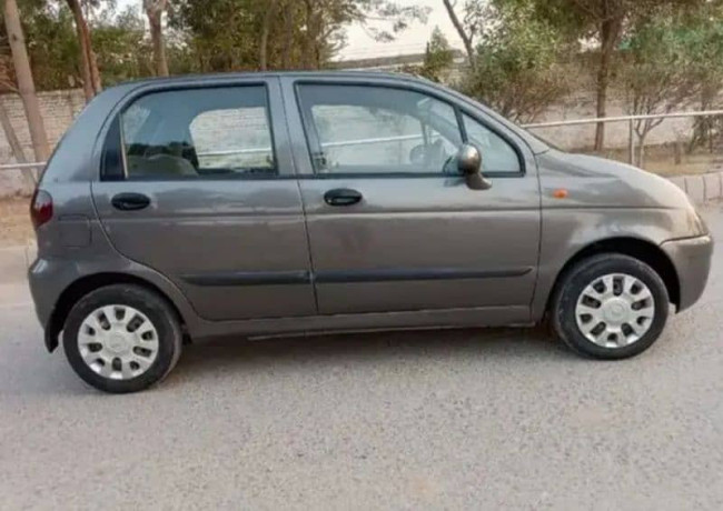 chevrolet-joy-2008-big-0