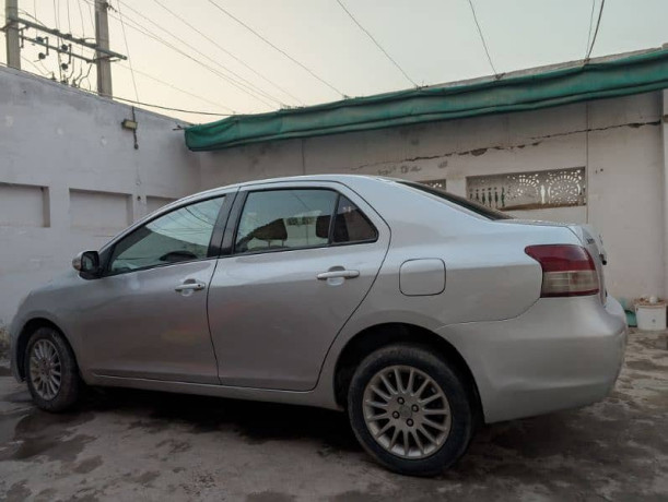 toyota-belta-better-than-alto-cultus-wagonr-big-5
