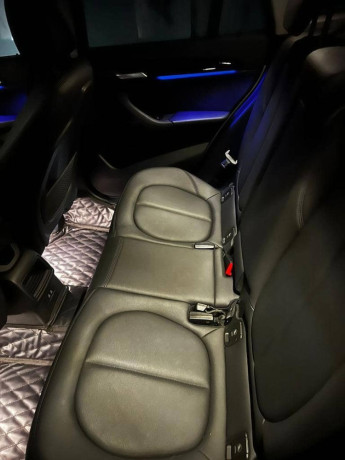 bmw-x1-sdrive18i-at-2021-than-prado-land-cruiser-big-11