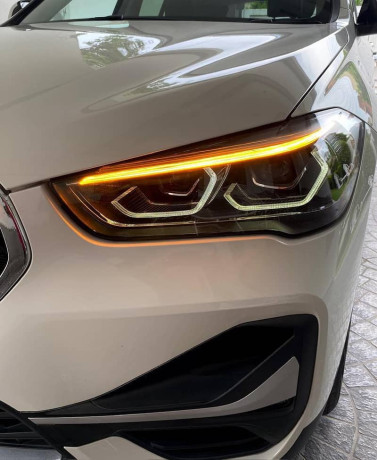 bmw-x1-sdrive18i-at-2021-than-prado-land-cruiser-big-4