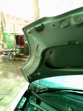 toyota-vitz-2007-big-12