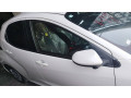 toyota-yaris-20212025-small-1