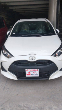 toyota-yaris-20212025-big-0
