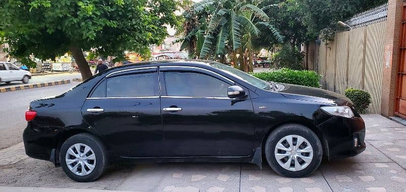 toyota-corolla-xli-2012-big-4