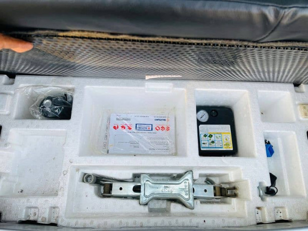 suzuki-alto-vxr2022-total-original-big-10