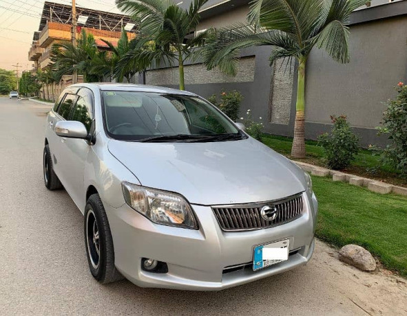 toyota-corolla-fielder-2007-big-1