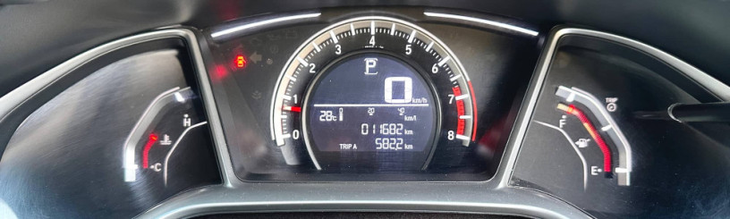 honda-civic-oriel-18-i-vtec-2021-big-14