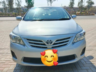 toyota-corolla-gli-2012