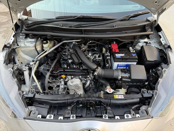 toyota-yaris-2021-big-19