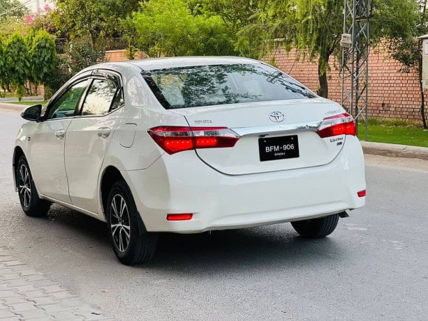 toyota-corolla-gli-2016-big-4