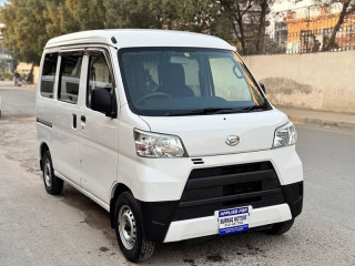 daihatsu-hijet-2019-2024