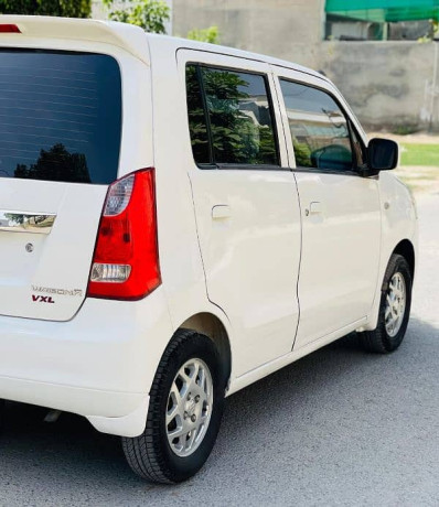 suzuki-wagon-r-2022-big-3