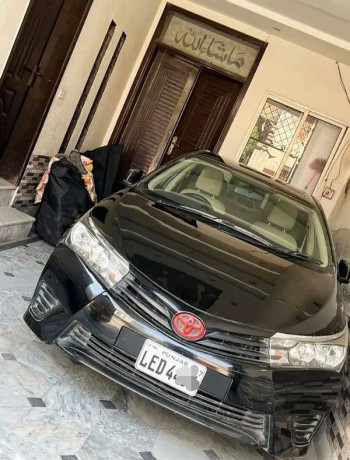 toyota-corolla-xli-2017-big-11