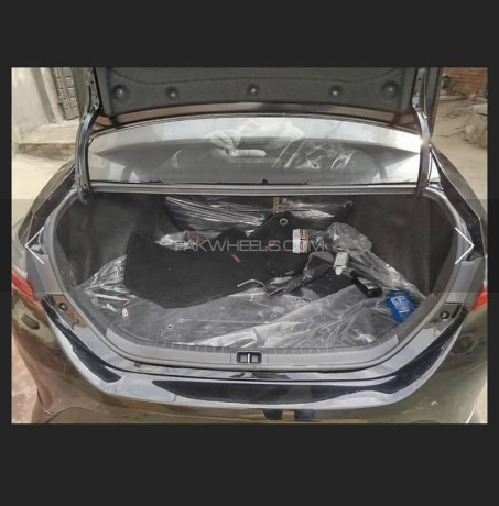 toyota-corolla-altis-2024-big-5