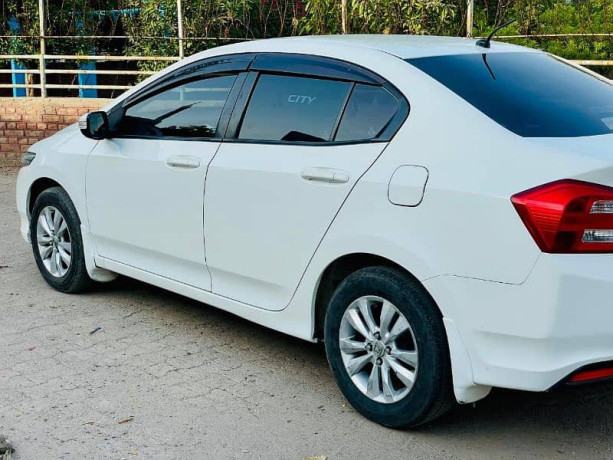 honda-city-ivtec-aspire-big-5