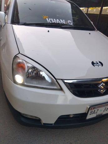 suzuki-liana-2014-big-4