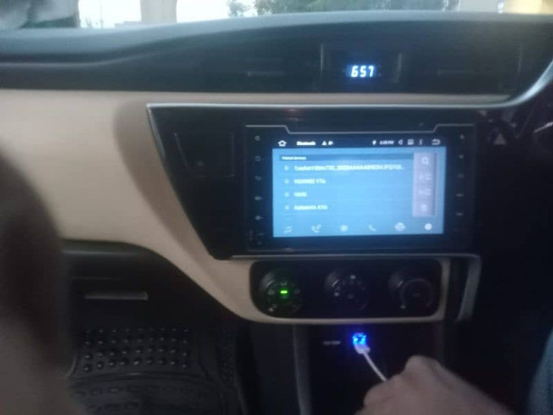 toyota-corolla-gli-2018-big-11
