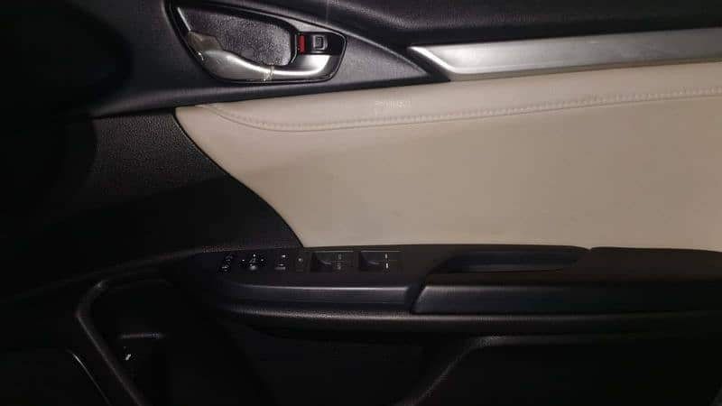 honda-civic-vti-oriel-prosmatec-2019-big-1