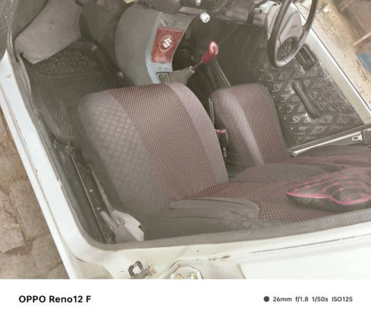 suzuki-mehran-vxr-2010-big-11