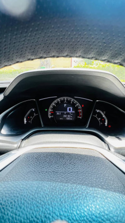 honda-civic-2018-red-meter-full-option-big-13