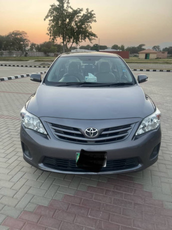 toyota-corolla-gli-16-model-2012-big-0