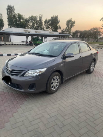 toyota-corolla-gli-16-model-2012-big-2