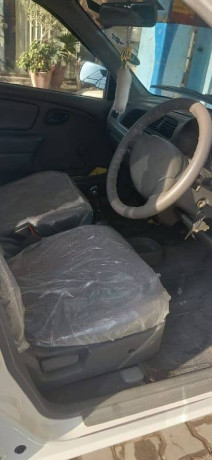 suzuki-alto-2011-big-3
