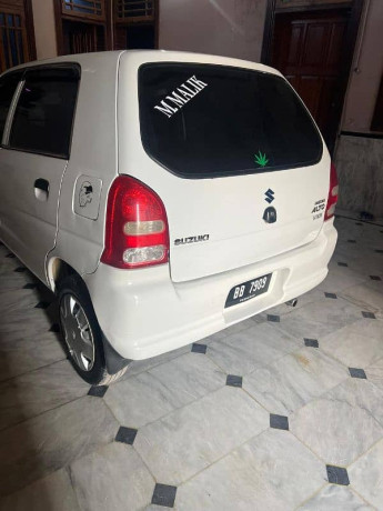 suzuki-alto-2011-big-11