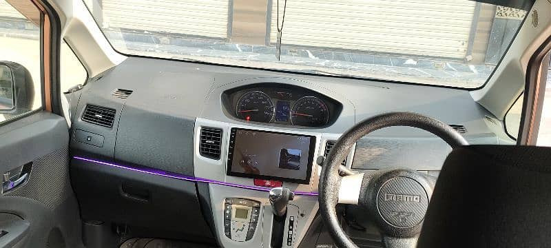 daihatsu-move-custom-turbo-top-of-the-line-big-19